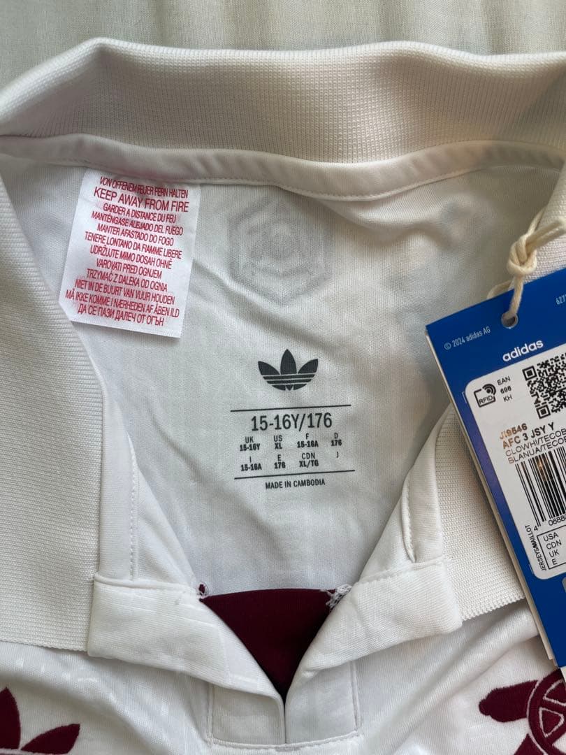 【正規品新品　おまけ付】 アーセナル 3rd ユニフォーム　176