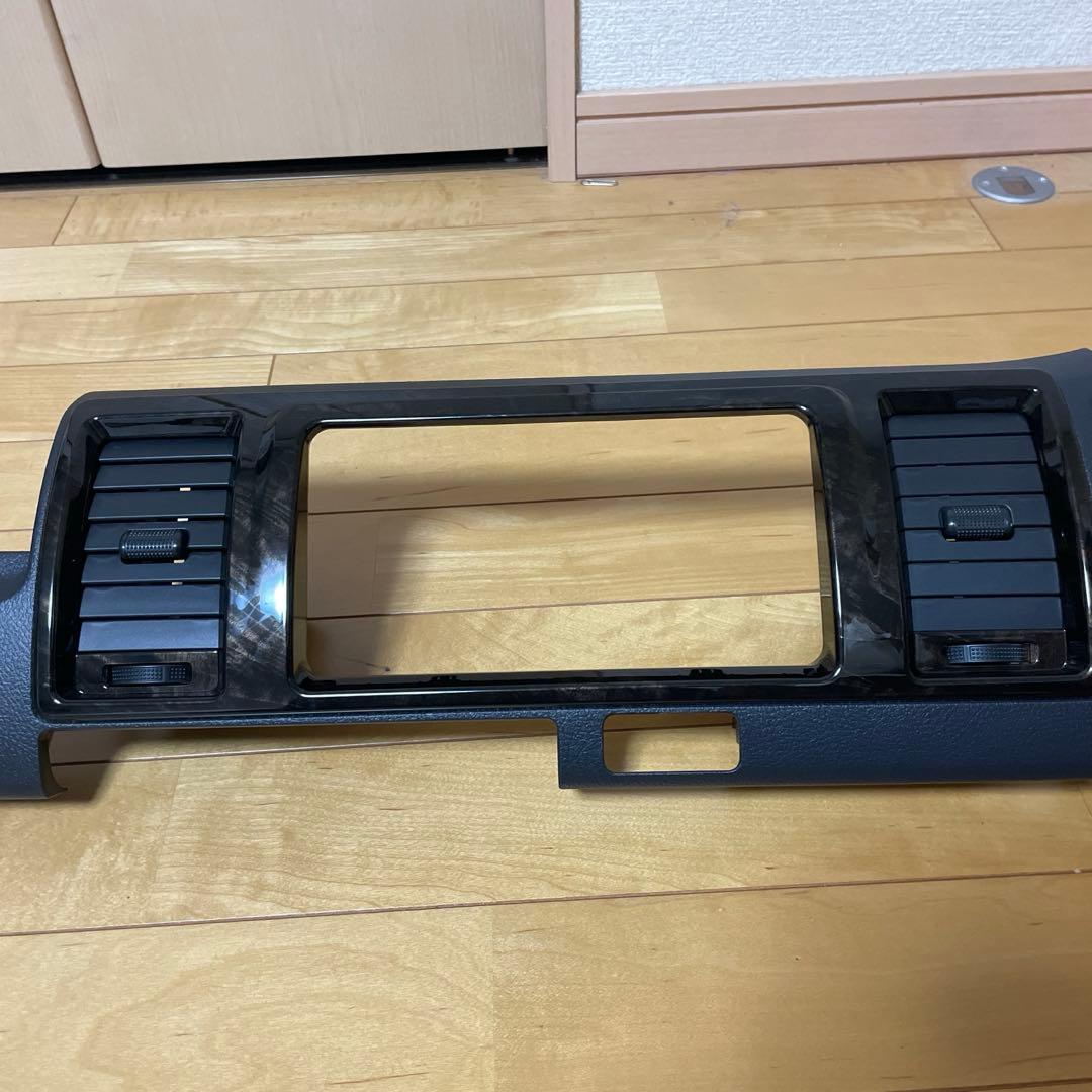 ハイエース　ダークプライムⅡ オーディオパネル