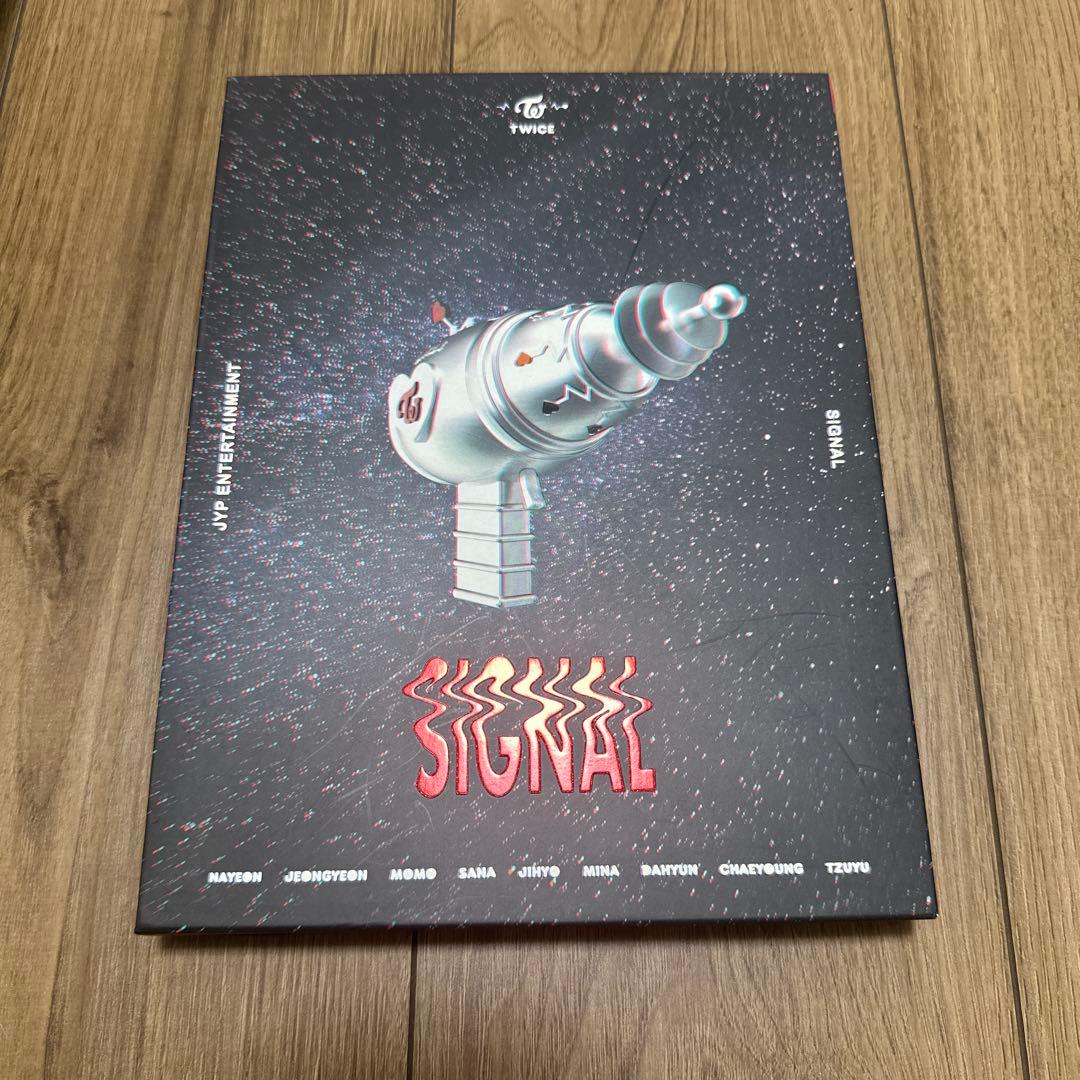 TWICE SIGNAL MONOGRAPH DVD＋トレカ付き