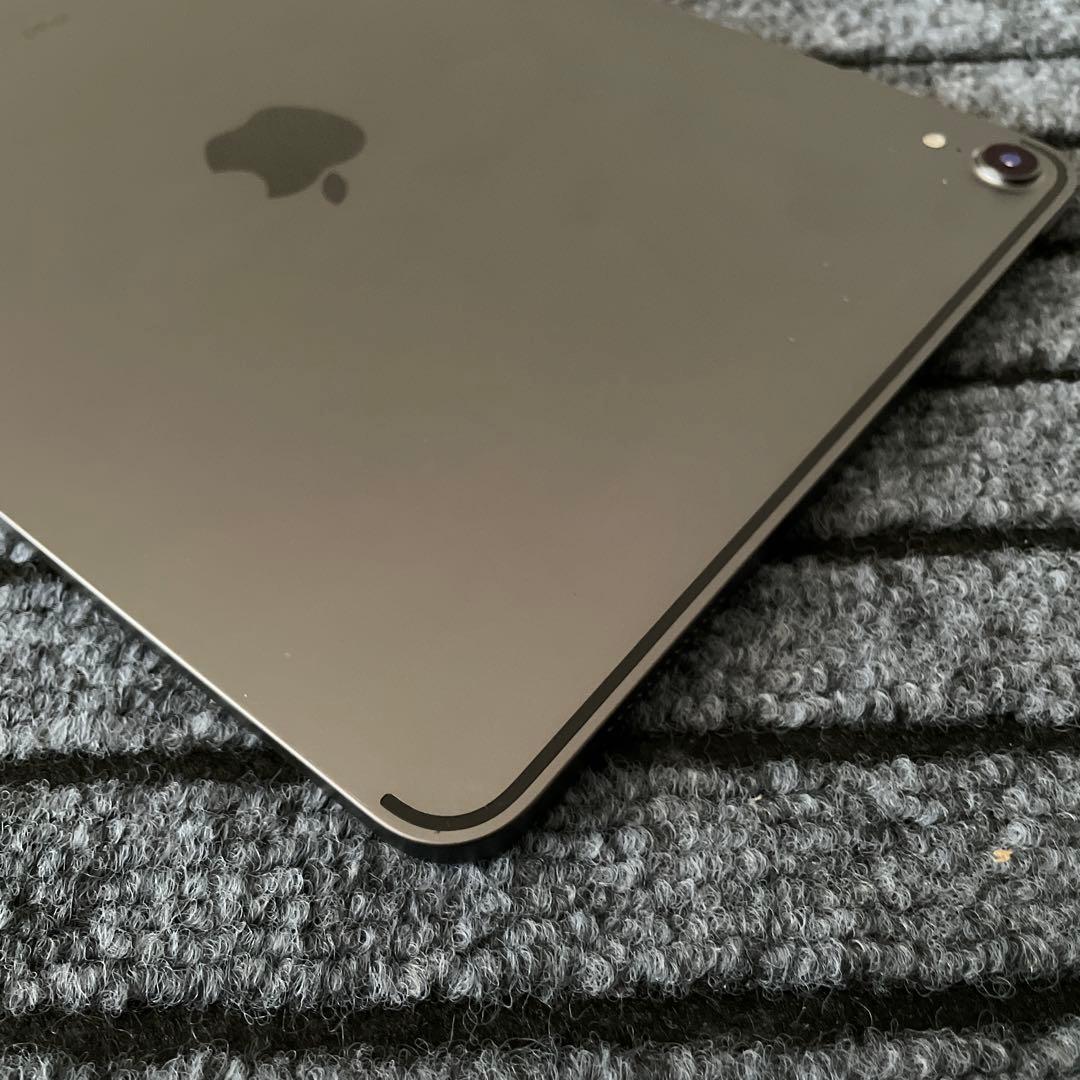 221 iPad Pro 11インチ 1世代 Wi-Fi　256GB グレイ