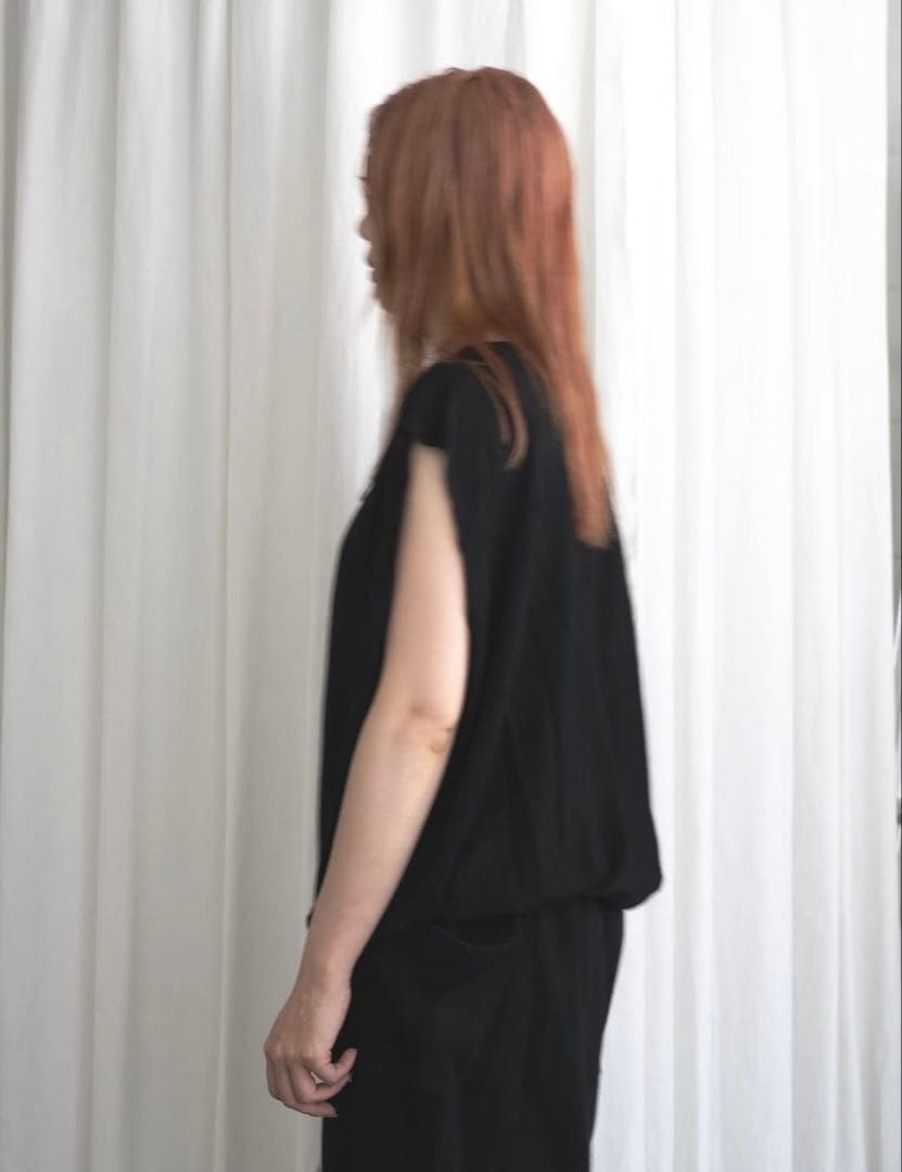 バーベルオブジェクト　ss25 タンクトップ