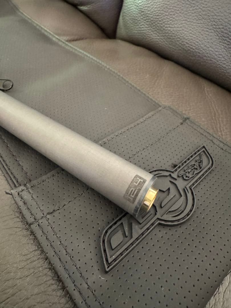 Predator REVO Shaft 12.4㎜ WVPユニロック カーボン