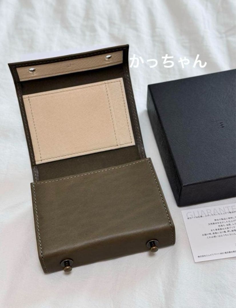 M+30　エムピウミッレフォッリエ millefoglie 三つ折り/グリージョ