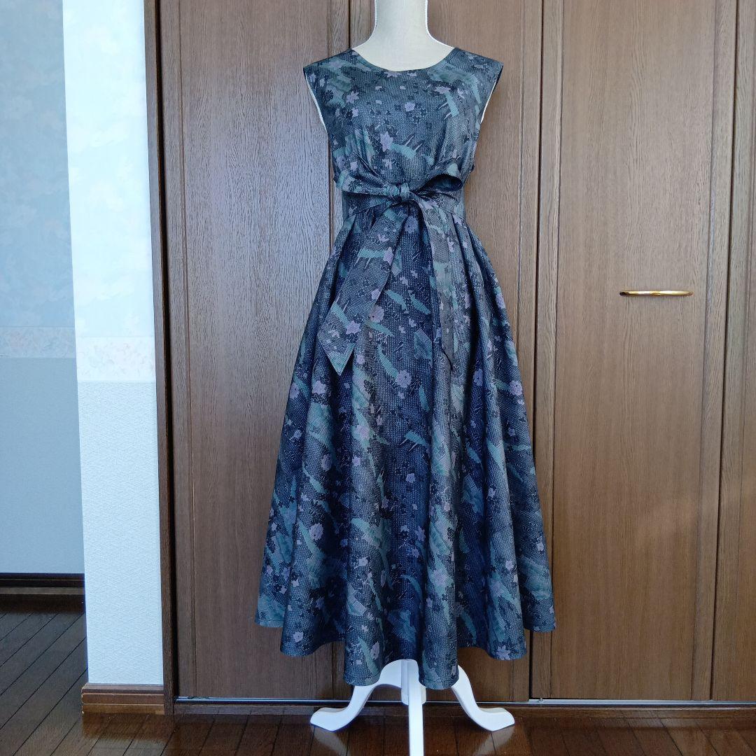 着物リメイク＊７マルキ大島紬　ミントブルー＊ノースリーブテント型フレアワンピース