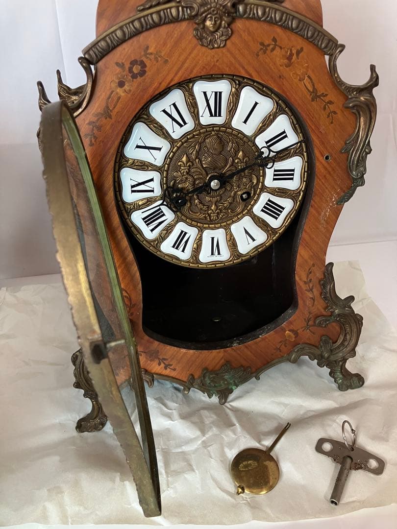 クラシックな西洋 ゼンマイ式 振り子時計 置き時計 西洋 アンティーク