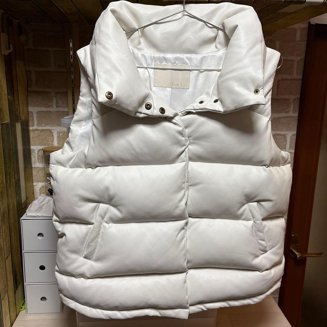 ひろママ美品グラムリップス ダウンベスト ホワイト