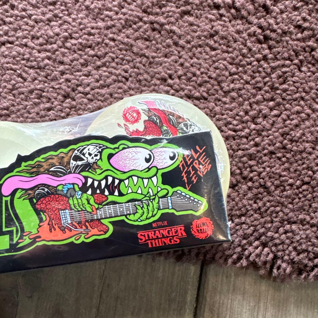 SLIMEBALLS ストレンジャーシングススケボー光るウィール60mm 78A