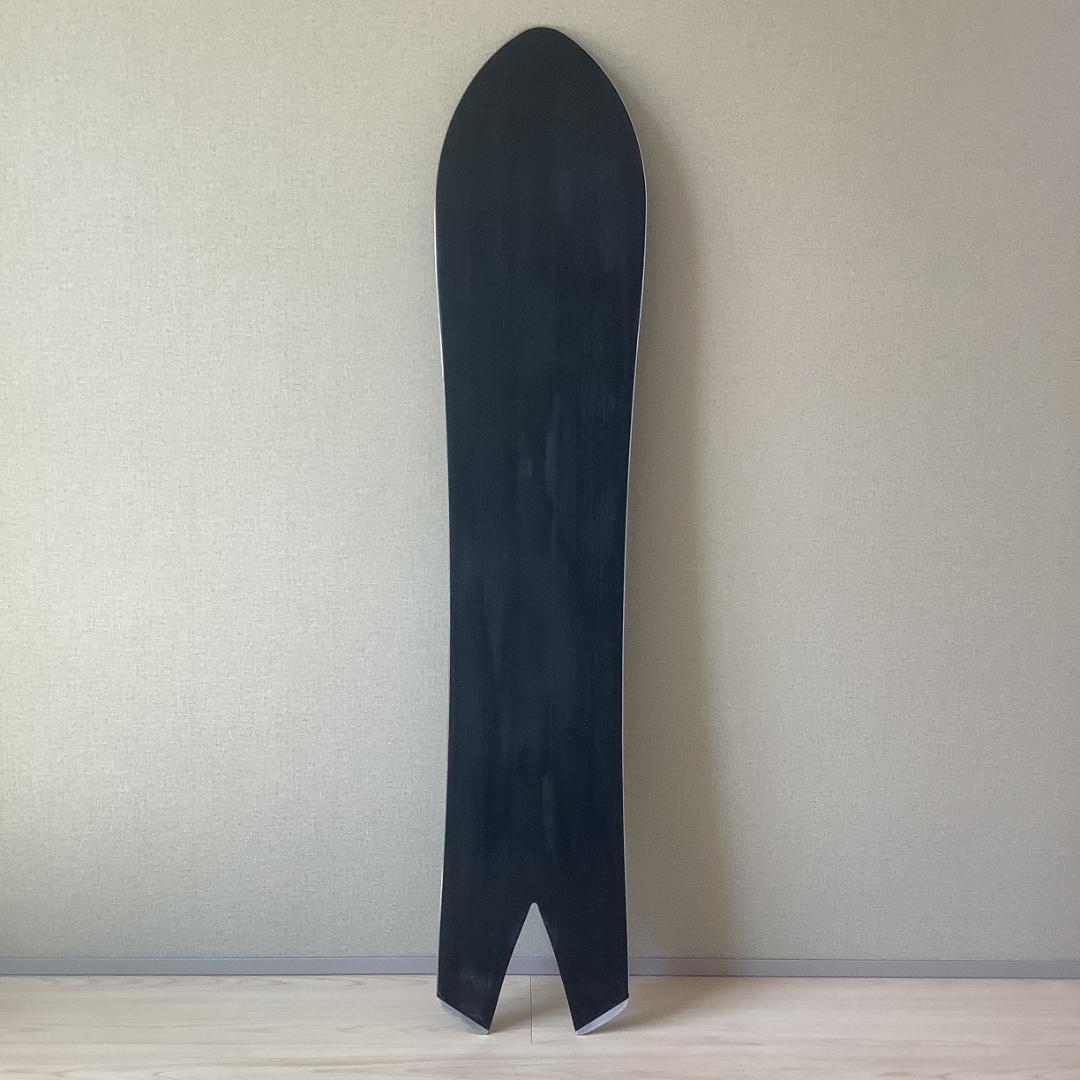 011 KORUA SHAPES DART PLUS156スノーボードパウダー