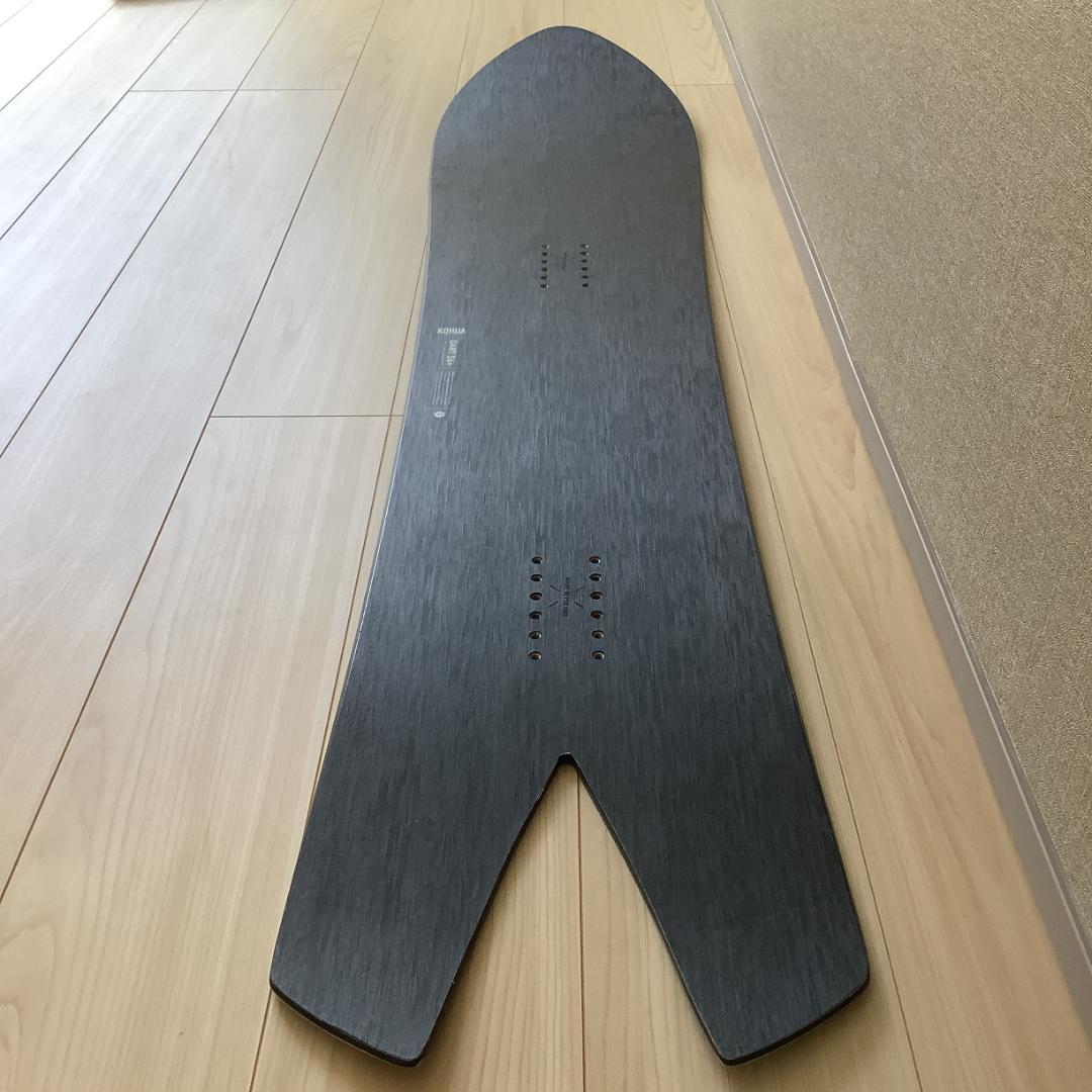 011 KORUA SHAPES DART PLUS156スノーボードパウダー