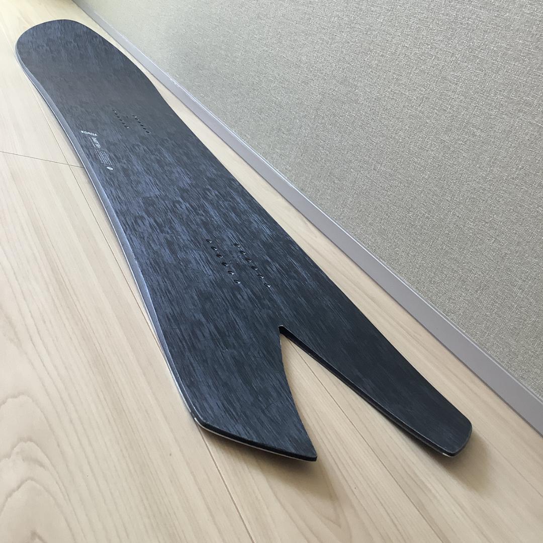 011 KORUA SHAPES DART PLUS156スノーボードパウダー