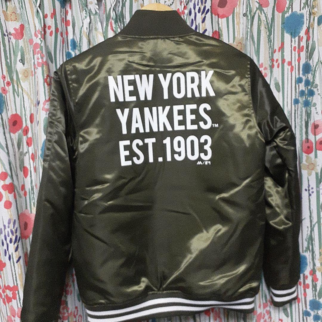 Majestic ニューヨーク・ヤンキース MA-1 ミリタリー スタジャン