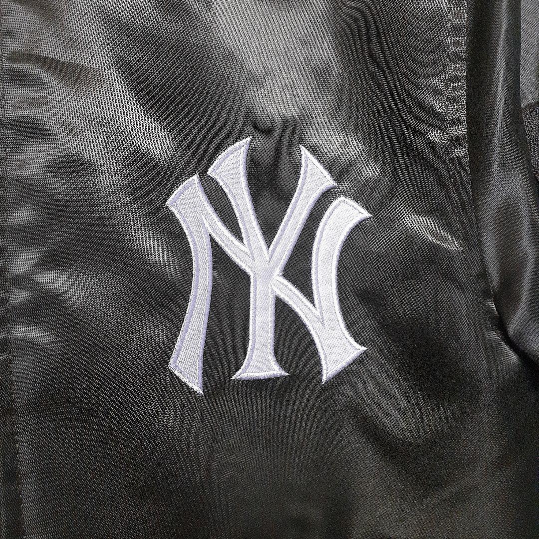 Majestic ニューヨーク・ヤンキース MA-1 ミリタリー スタジャン