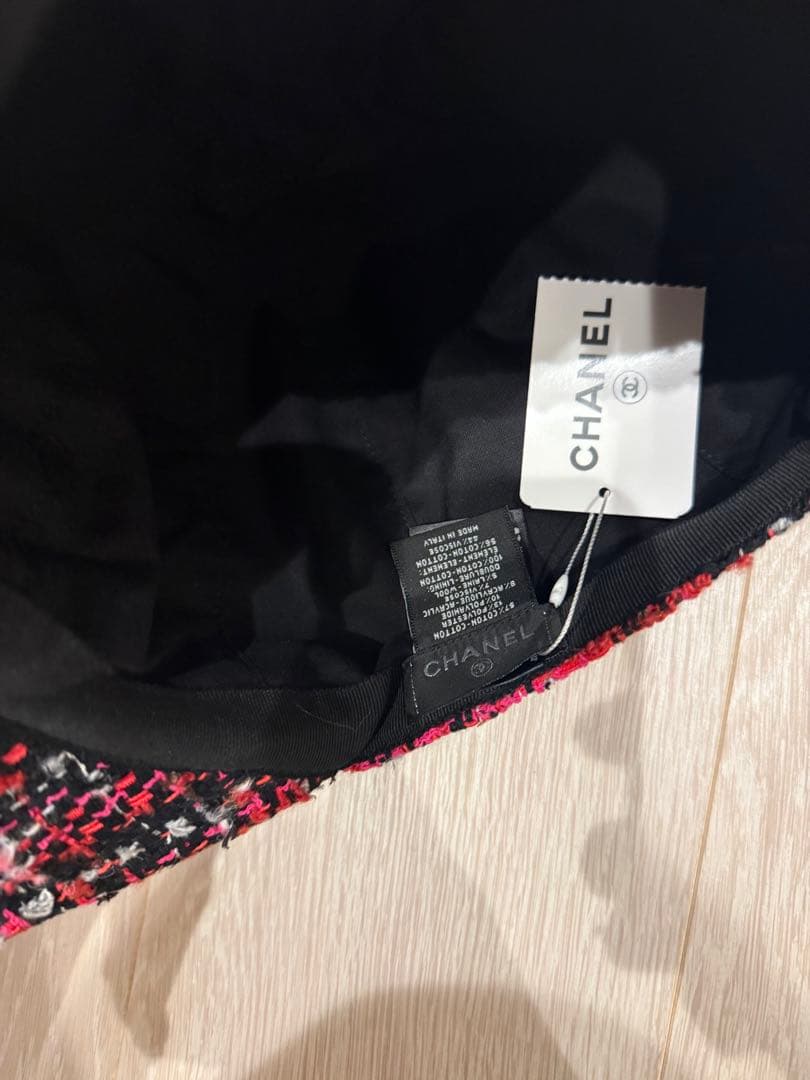 CHANEL ツィードキャスケット