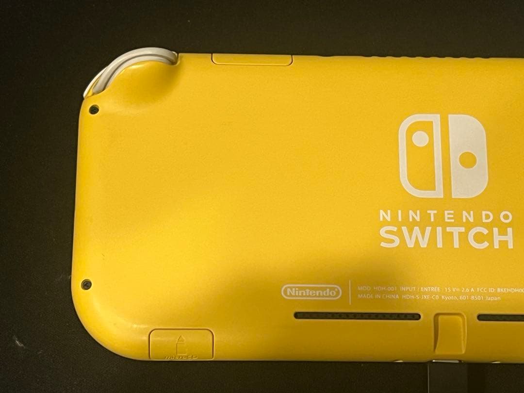 任天堂Switch Lite イエロー
