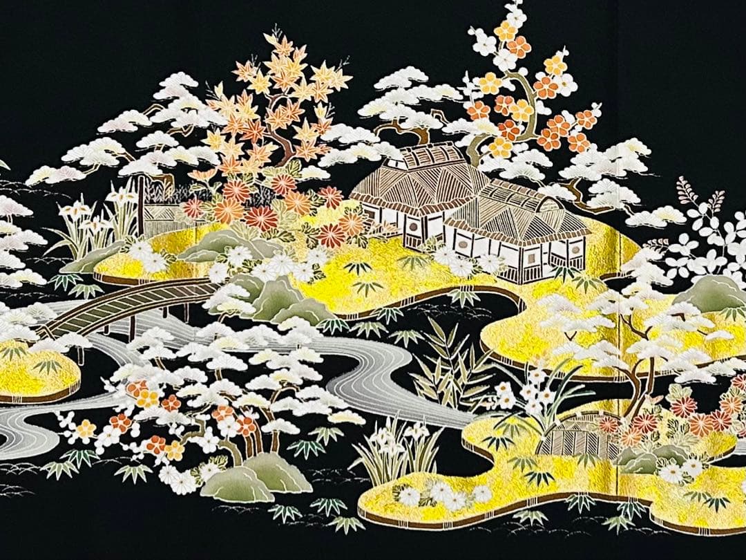 高級仕立て　手書き京友禅に金駒刺繍6個と金彩が品格溢れる 黒留袖23点フルセット