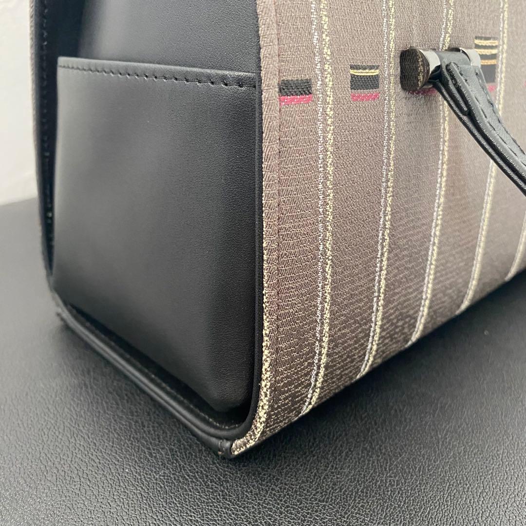 新品タグ付　利休バッグ　正絹 京都 西陣 灰茶色 モダン柄 本金糸 上質