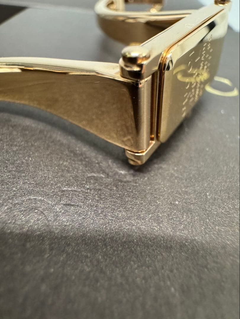 美品GUCCI 1500L ゴールド/ピンクGGシェル文字盤 1Pダイヤ