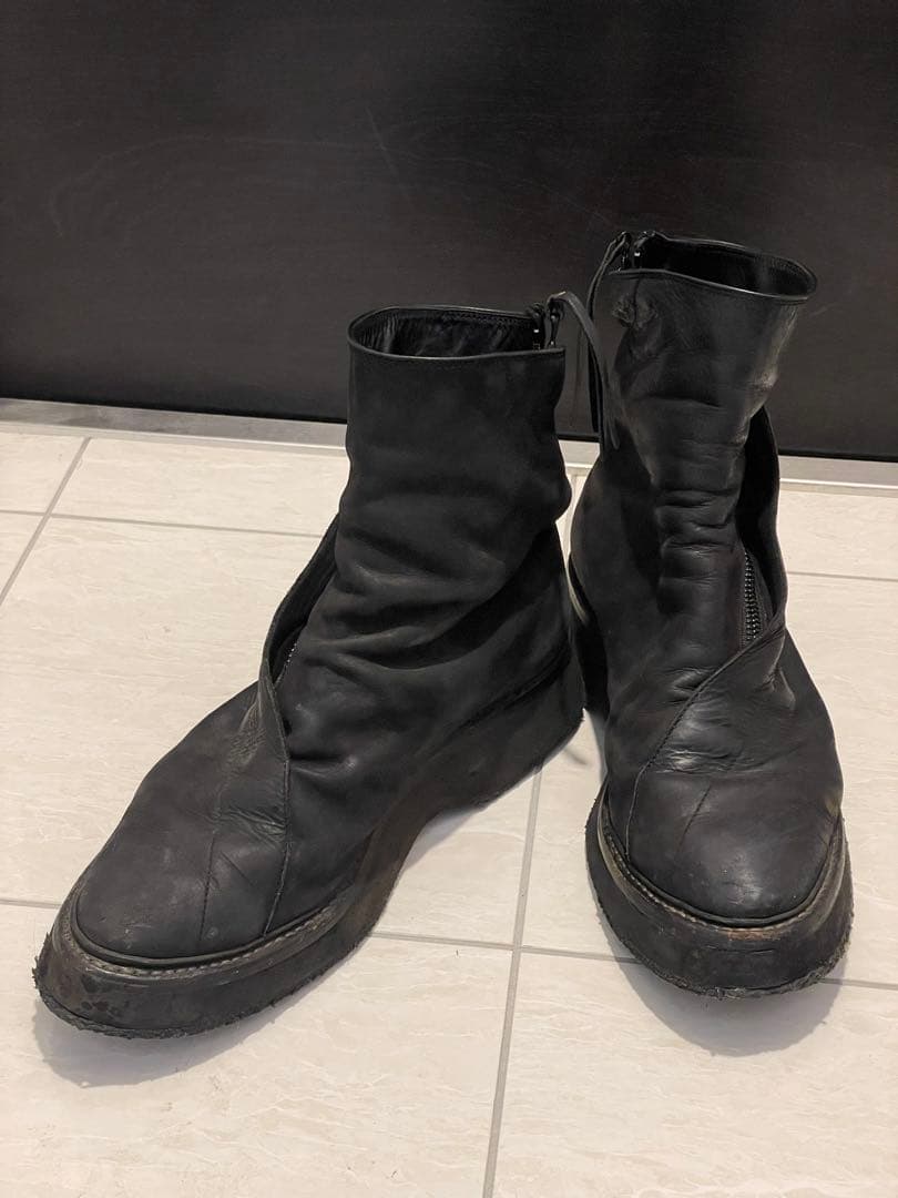 靴 JULIUS SPIRAL ZIP BOOTS