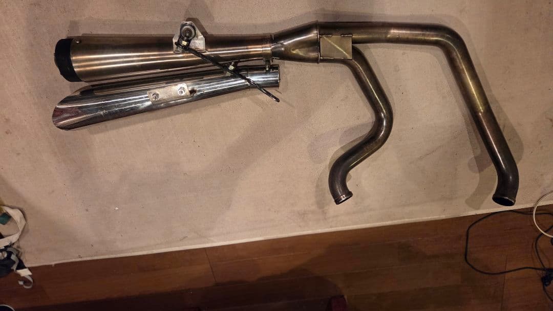 鯰にて他の方はご遠慮下さいませ　FXR　SUPERTRAPP ステンレス