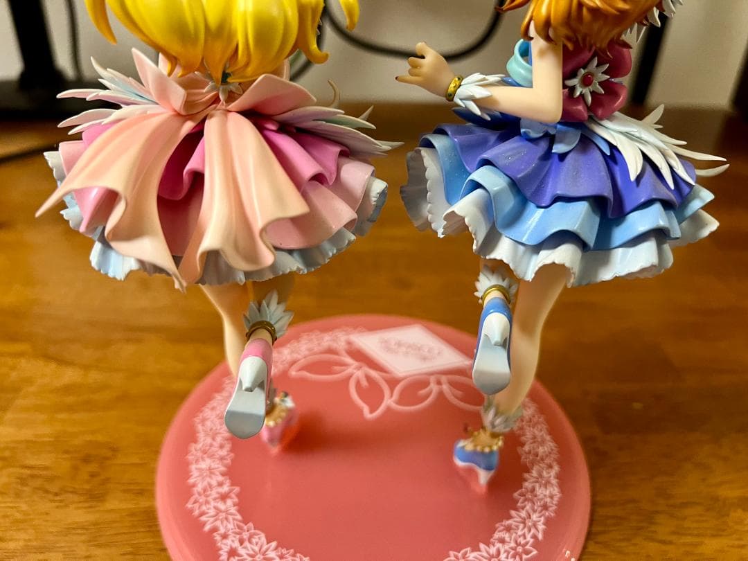 Lucrea アイカツ！ 星宮いちご＆大空あかり コスモス Ver.【特典付き】