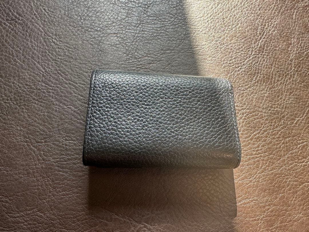 メゾンエスボンド Maison Standards ブラック 三つ折り財布