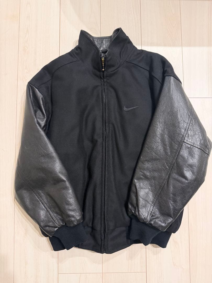 NIKE 90s スタジャン レザー　ジャケット