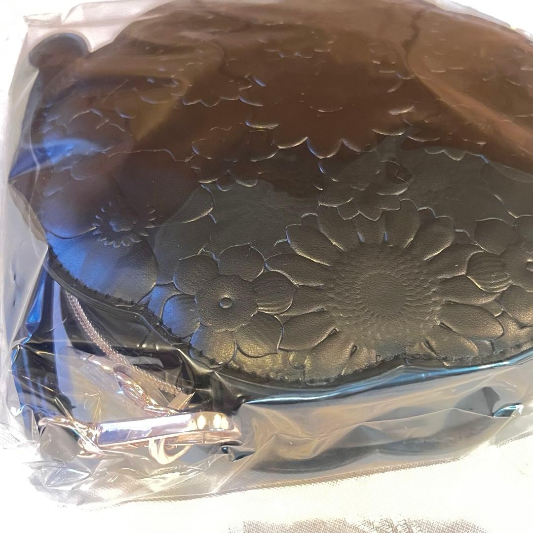 コスメデコルテ　クリスマスコフレ ポーチ アイシャドウ　2025 新品