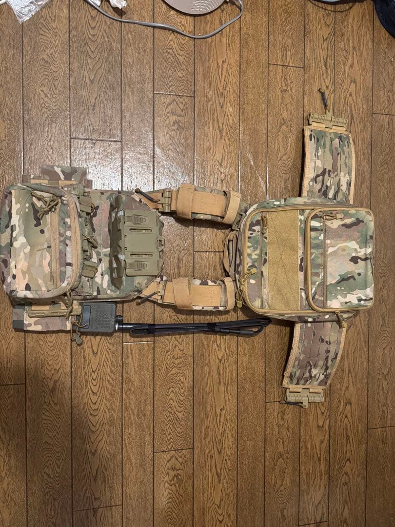 真儀瑠専用　マルチカム プレートキャリア