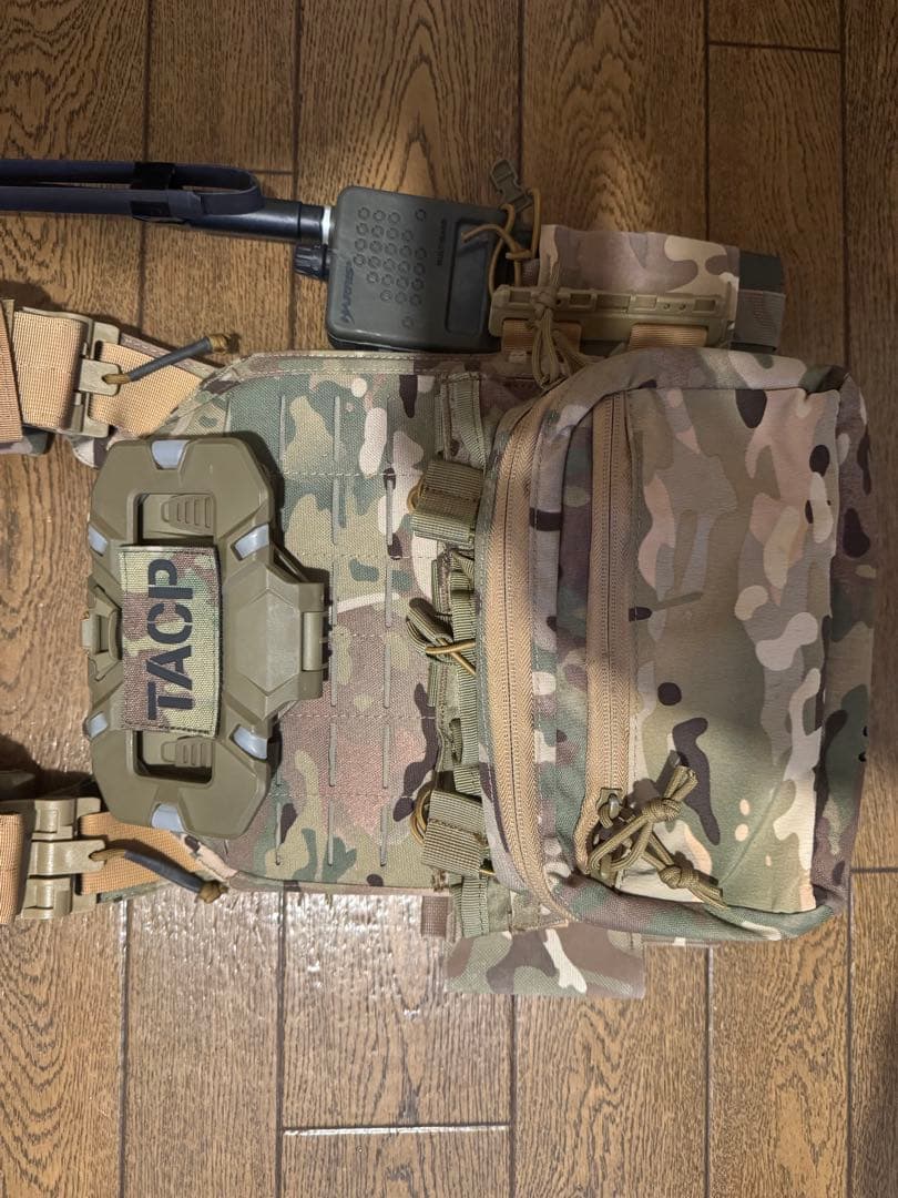 真儀瑠専用　マルチカム プレートキャリア