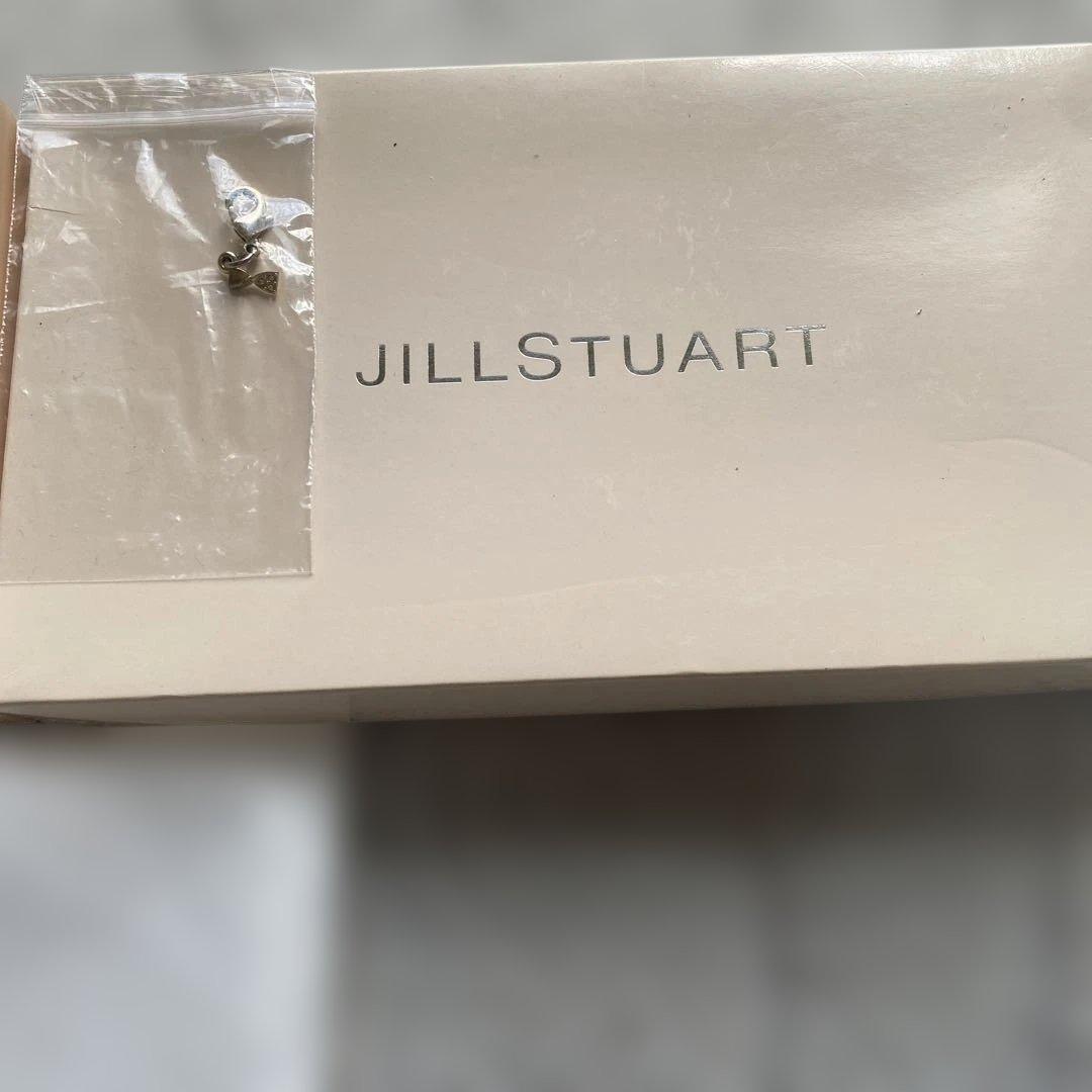 ほぼ新品JILLSTUART ジルスチュアート 長財布