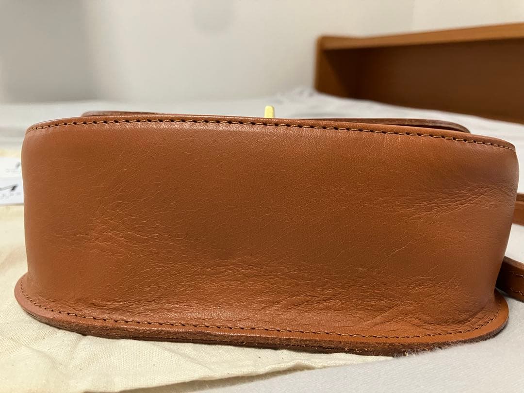 ミミ ベリー MIMI BERRY フランシス ブラウン