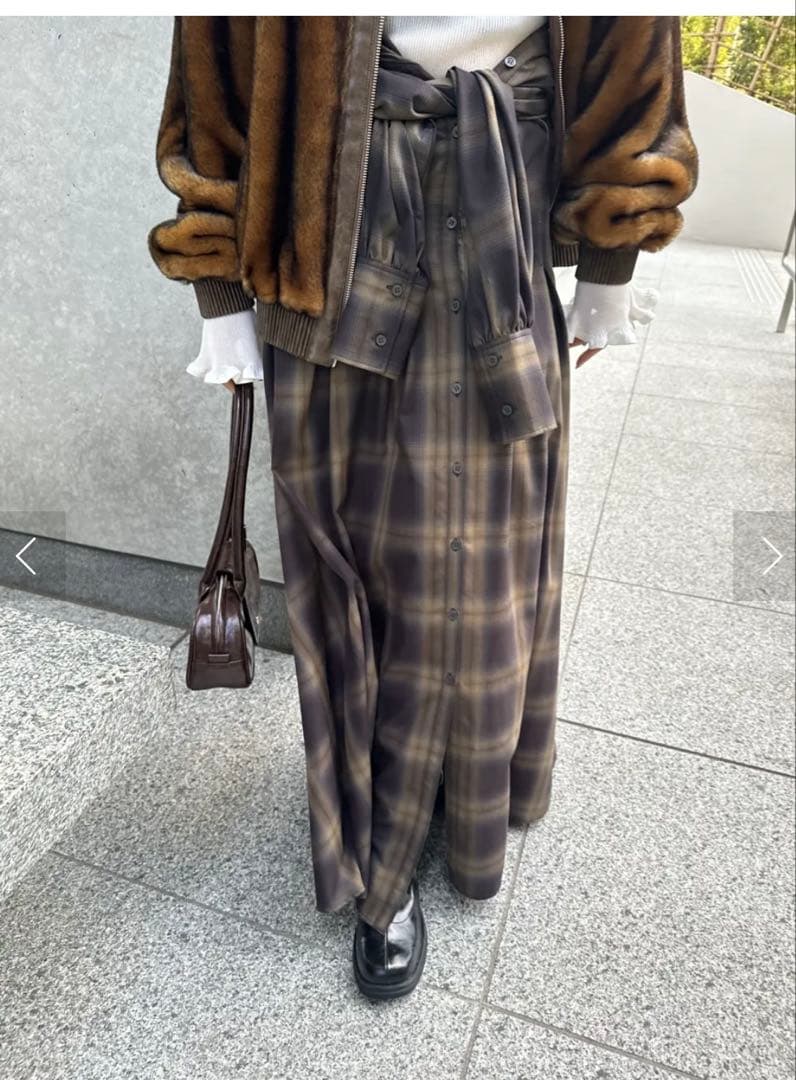 Ameri vintage SHEERFRILLVNECK【着痩せトップス】