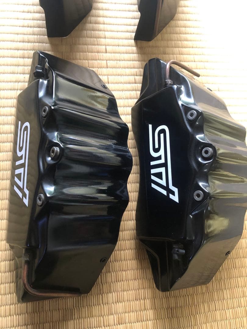 キャリパーブレーキカバー(stiデザイン)