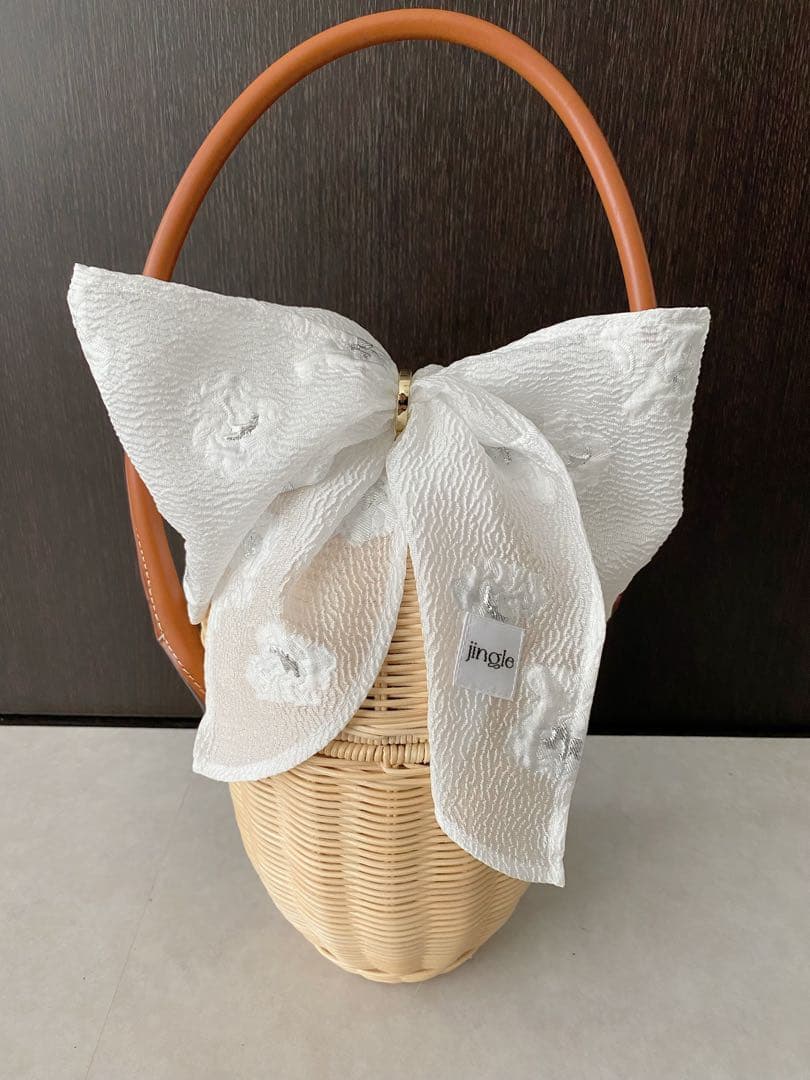 新品未使用　girlish jingle どんぐりラタンバッグ　リボン付き