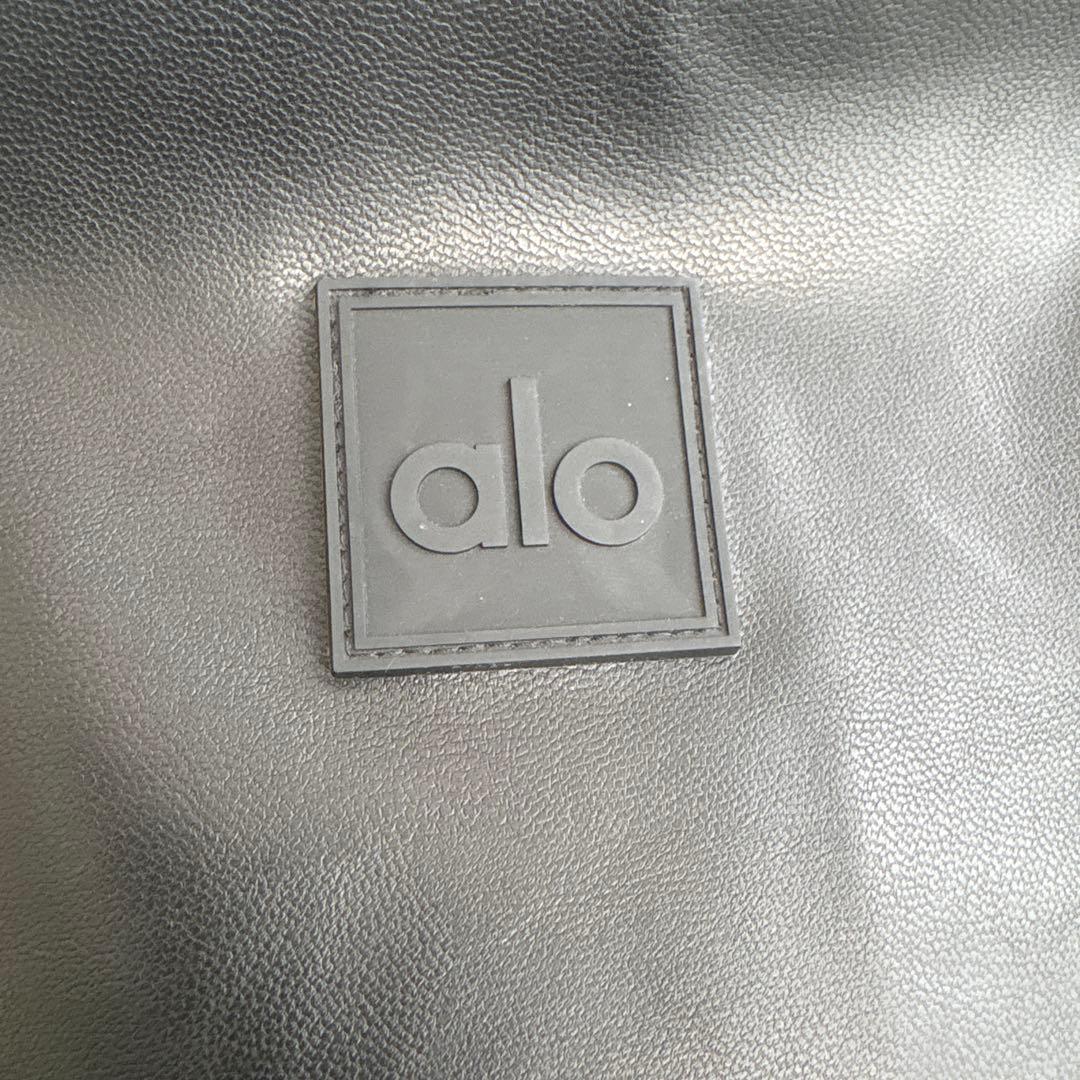 【3.2.ki 】alo 合皮ボンバージャケット M 定価5万超！