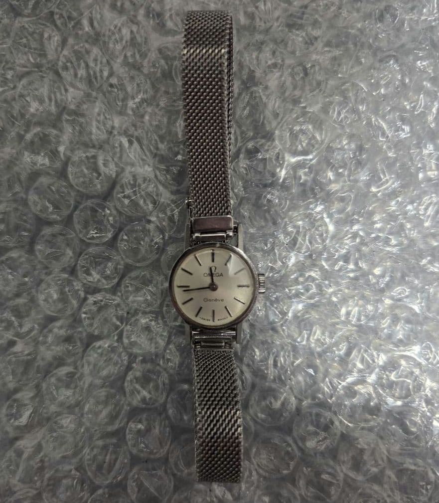 OMEGA Geneve 手巻き時計