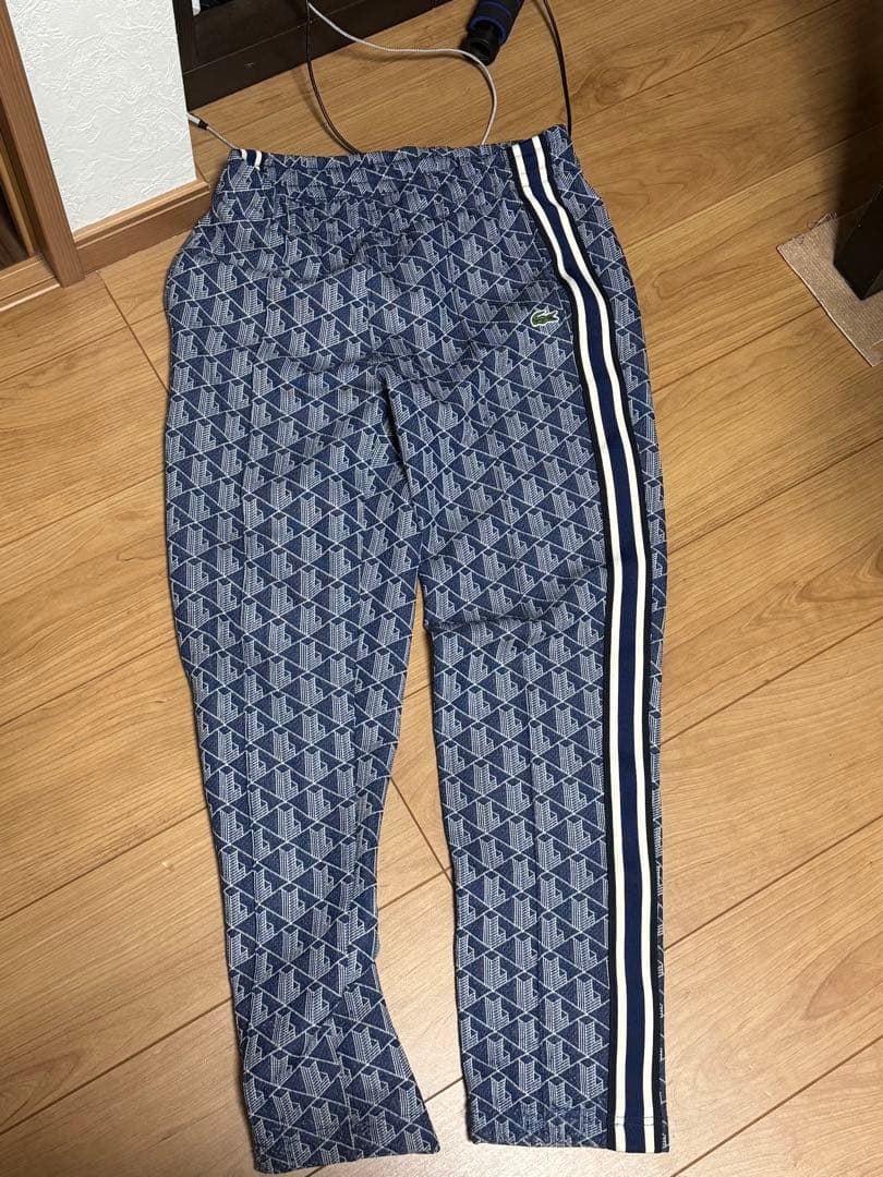 LACOSTE トラックパンツ