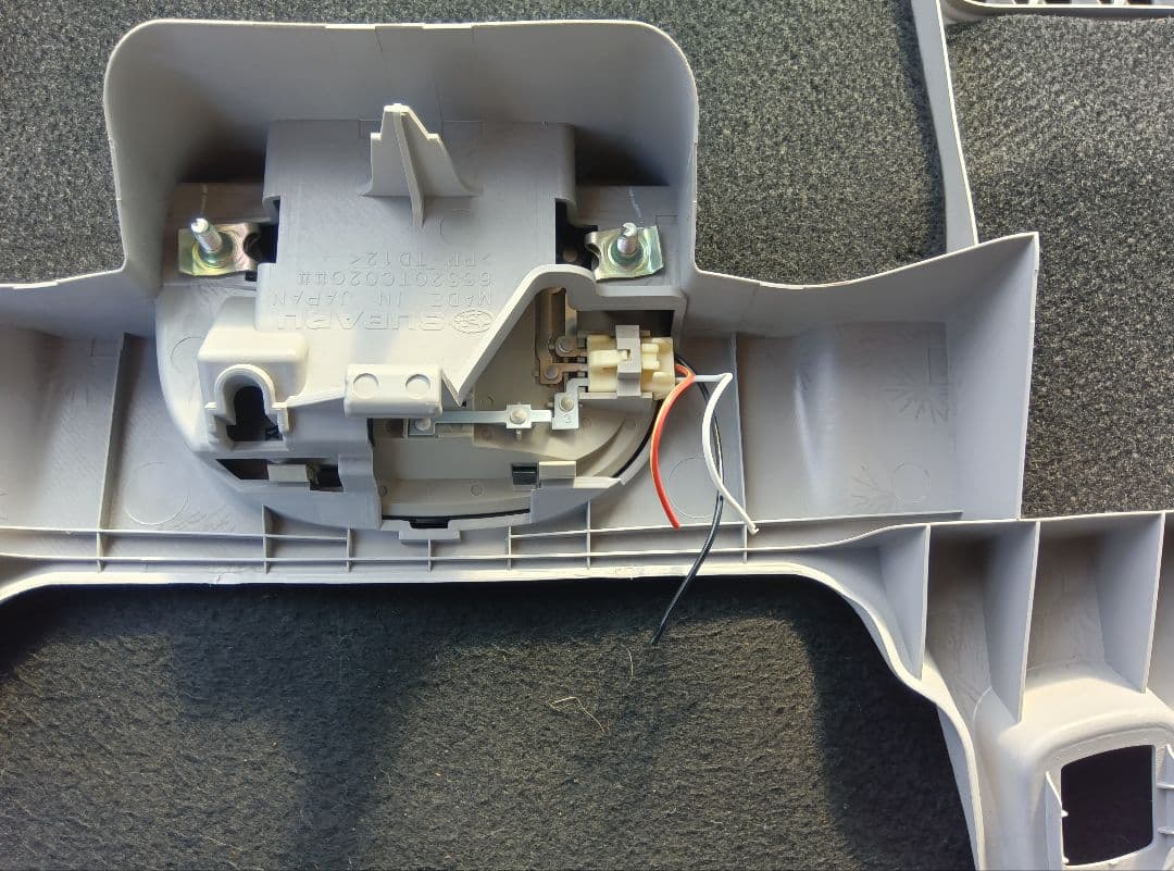 サンバーディアス オーバーヘッドシェルフ＆サンバイザー