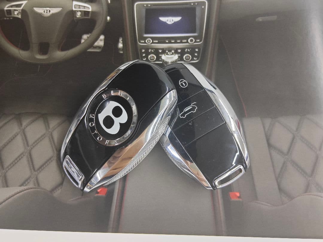 ベントレー スマートキー3つボタン　Bentley　シェル