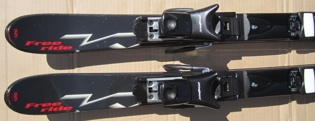 ケスレー(KASTLE)Freeride120cmミッドスキー＆ストック＆バッグ