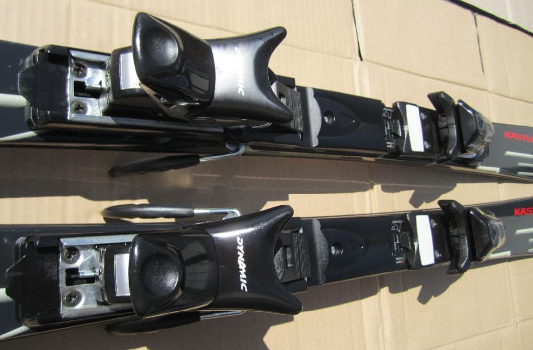 ケスレー(KASTLE)Freeride120cmミッドスキー＆ストック＆バッグ