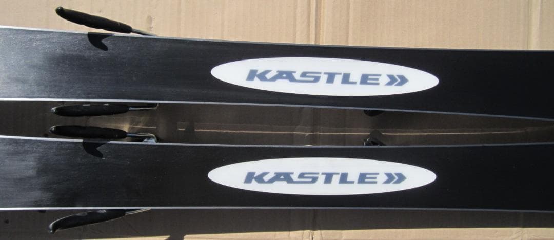 ケスレー(KASTLE)Freeride120cmミッドスキー＆ストック＆バッグ