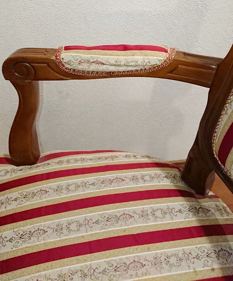 イタリア製 猫脚 アンティーク アームチェア レッドストライプ