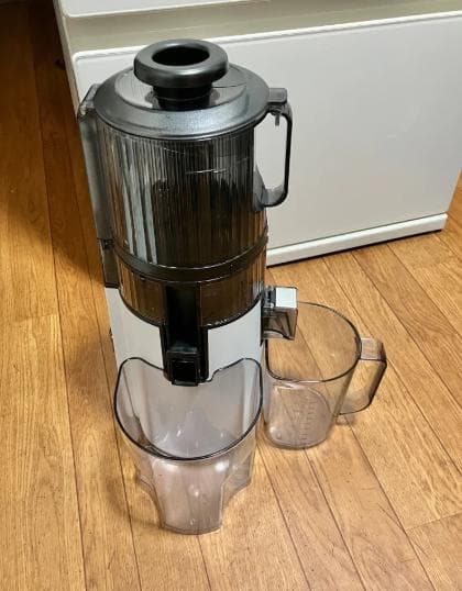 JC120 HUROM　中古のコールドプレスジューサー H70FT-BAC06