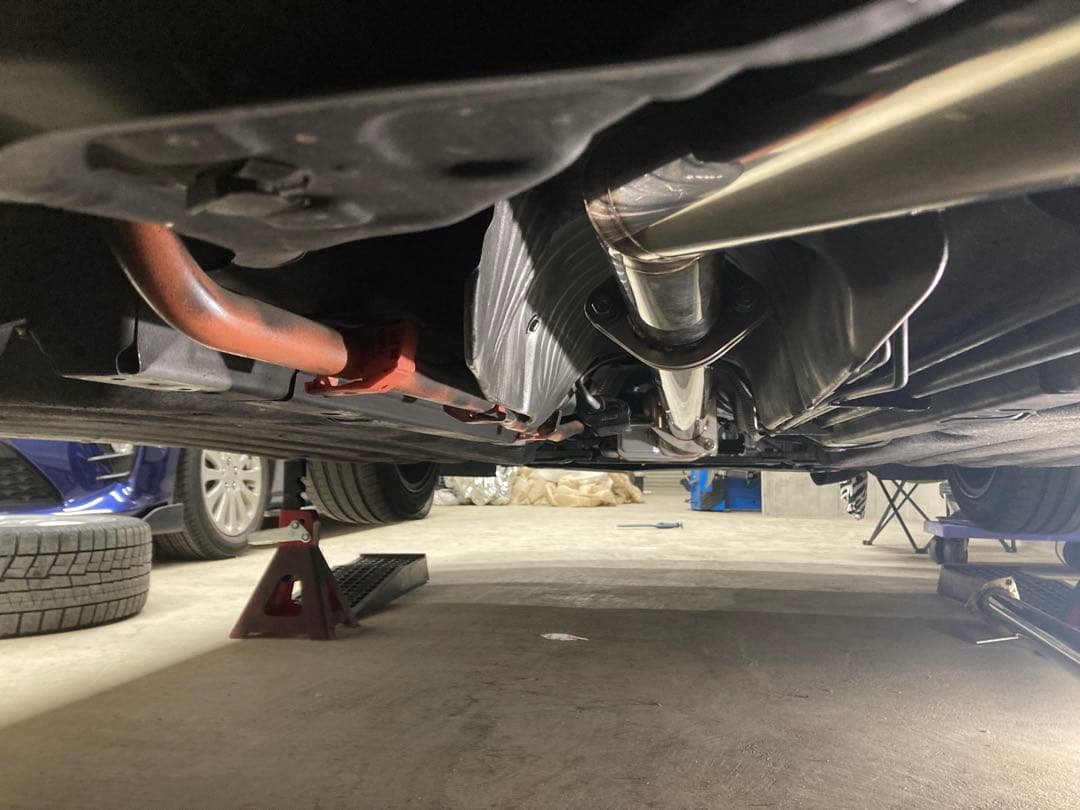 アコードハイブリッド ワンオフ　フルストレートマフラー CR7