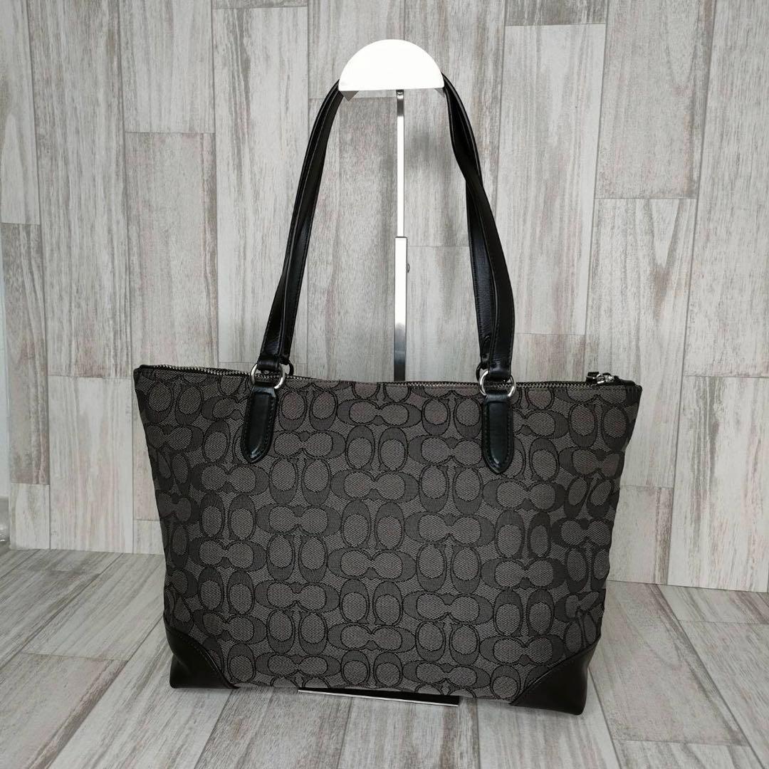 50 COACH コーチ　シグネチャー　トートバッグ　ハンドバッグ