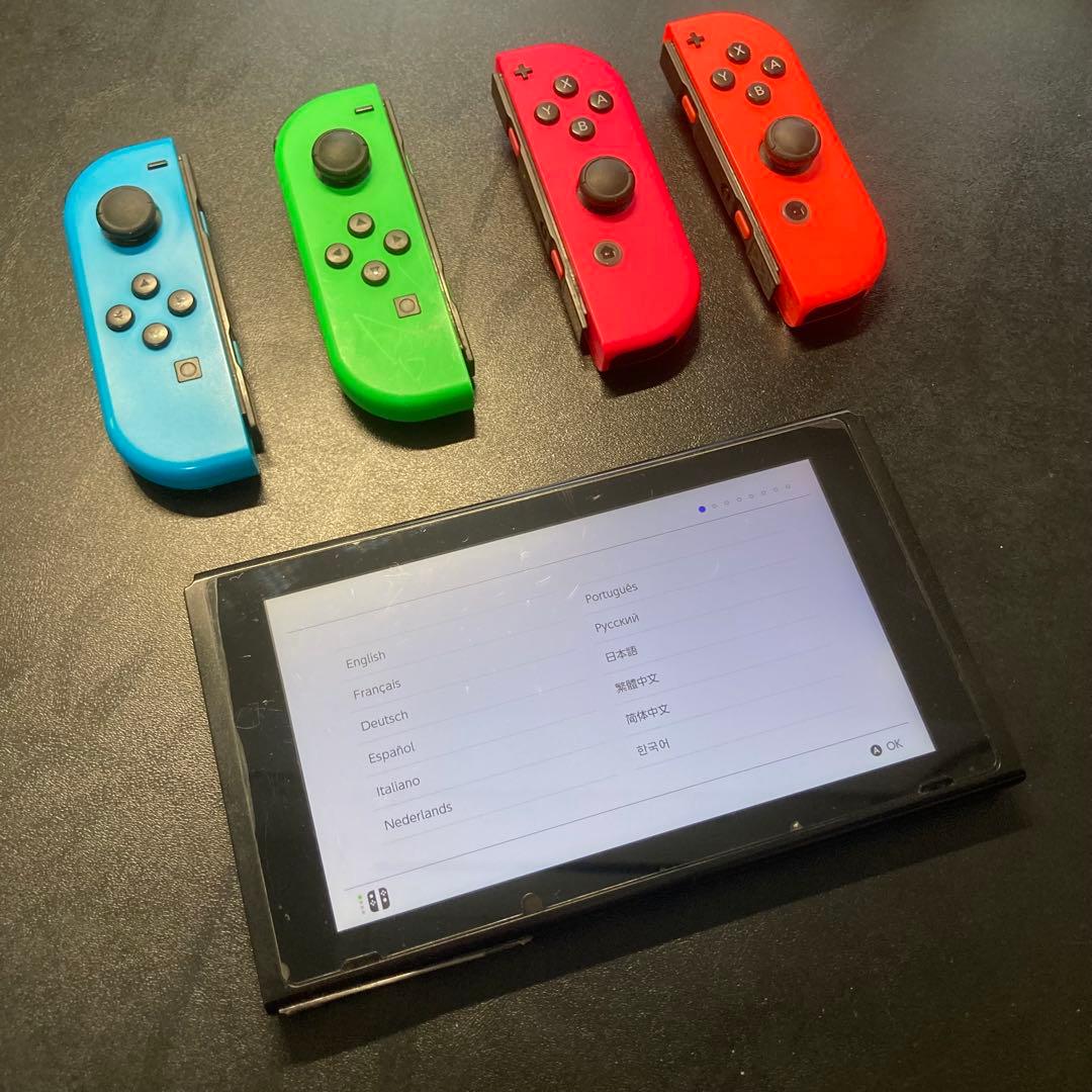 おまけ付Nintendo Switch 本体 + スプラトゥーンamiibo3体