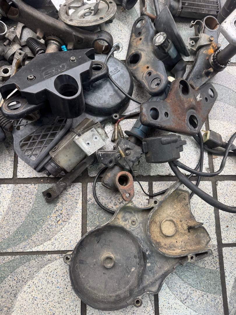 NSR50 系統の部品　AC10系統　年末近し！断捨離　画像の物　全部　処分