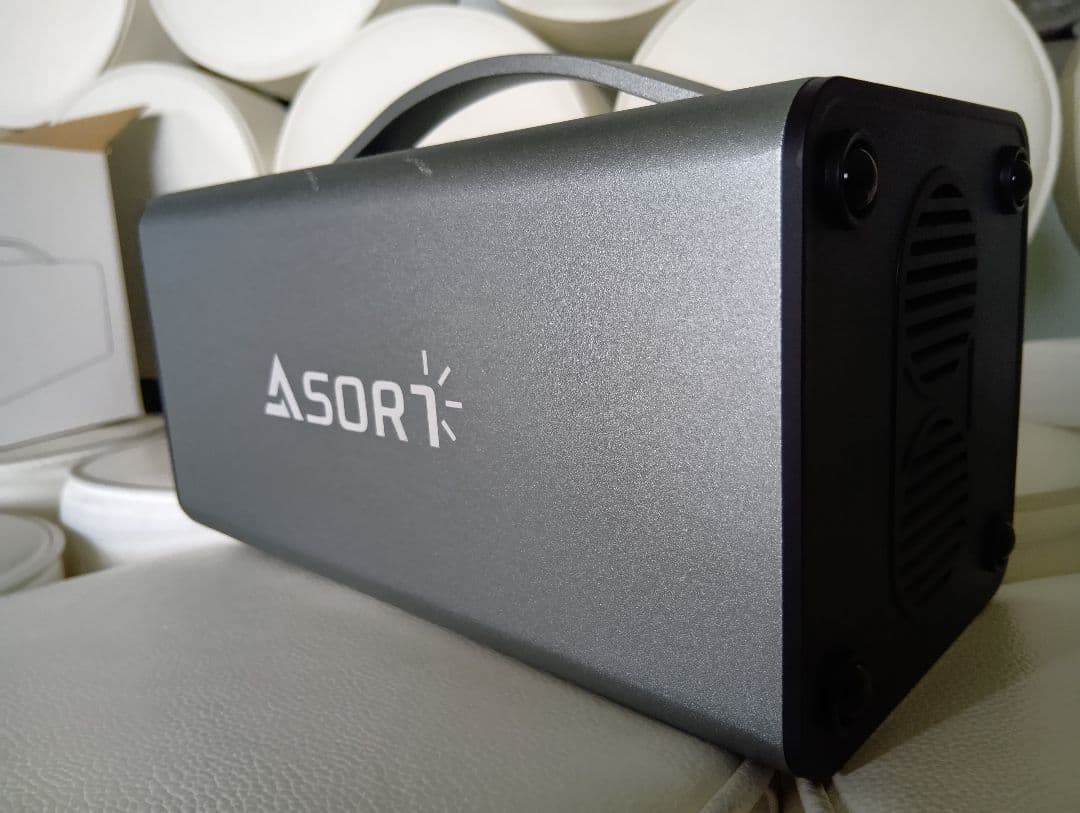 【新品未使用】 動作確認済み★ポータブル電源 300w/90,000mah