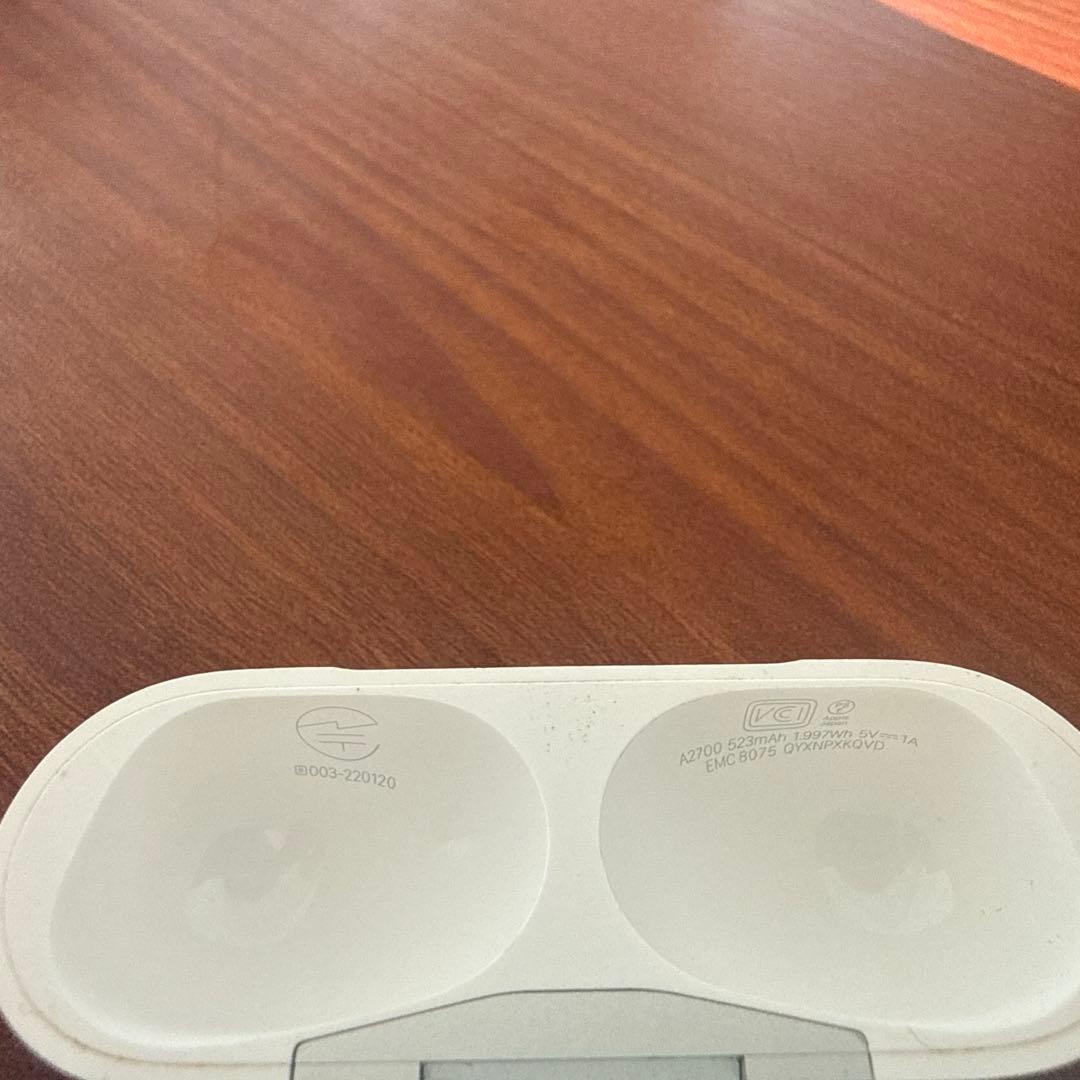 AirPods Pro 第二世代　本体 充電ケース付き